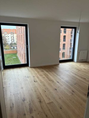 3 Zimmer Wohnung im Industriedenkmal mit EBK und Parkett
