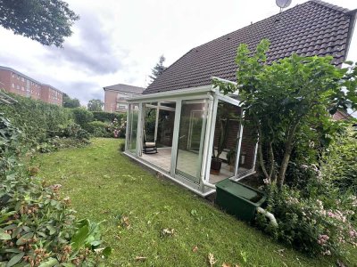 "Traumhaus in Nettetal: Hochwertige Eleganz auf Erbpachtgrundstück"