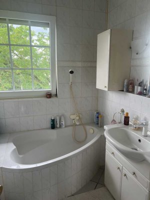 Exklusive, neuwertige 3-Zimmer-Dachgeschosswohnung in Hanau