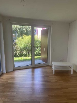 Ruhige Wohnung in Innenhoflage mit eigenem Garten