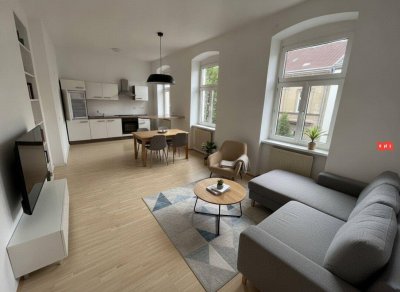 Komfortable Altbau Wohnung im Zentrum