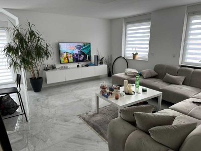 Hochwertig sanierte 3-Zimmer-Wohnung mit Fußbodenheizung