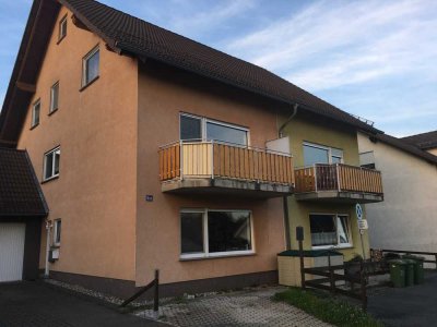 Gepflegtes Einfamilienhaus (Doppelhaushälfte) mit 5 Zimmern in Gladenbach