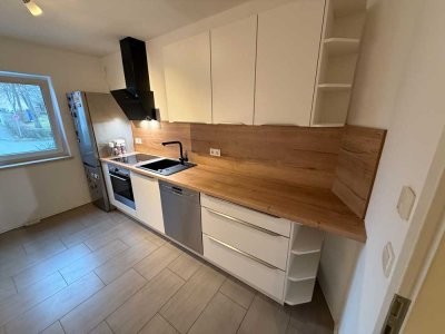 Stilvolle, neuwertige 2-Zimmer-Wohnung mit Balkon und EBK in Passau Haidenhof Nord