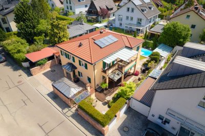 Einfamilienhaus mit Pool in Unterhaching