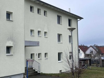 Gut geschnittene, energetisch sanierte Wohnung mit Balkon im schönen Stetten