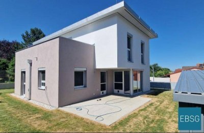 Großzügiges Wohnhaus in schöner Wohngegend, Top 7