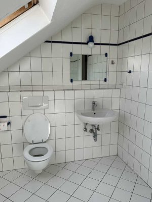 Lichtdurchflutete 3 Zimmer Wohnung