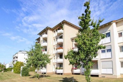 Ort der Gemütlichkeit: bezugsfreie, barrierearme 3-Zi.-Whg. + 2 TG-Stellplätze in Leipzig-Lindenthal