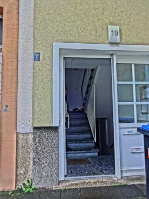 MS-Annenstr. 3ZKBB,neu renoviert Fahrrad-,Abstell-u. Waschk. an 2 seriöse, saubere Personen