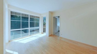 Stadt, See, Sonnenschein – 4-Zimmer-Maisonette in Wangen mit Doppelbalkon