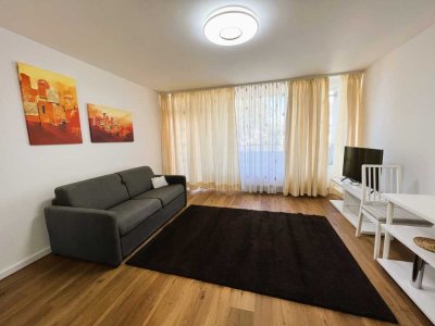 !!! Sanierte, möblierte, superhelle 1-Zi-Wohnung in Top-Lage!!!