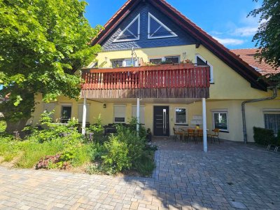 Ruhige Rückzugsoase mit Stadtanschluss – 3-Zimmer zum Wohlfühlen