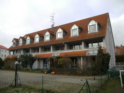 Exklusive 2-Zimmer-Maisonette-Wohnung mit Balkon und EBK in Fürth