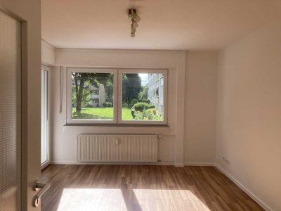 Ansprechende 3-Zimmer-Erdgeschosswohnung mit geh. Innenausstattung mit Balkon in Mülheim an der Ruhr