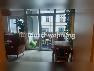 Tauschwohnung: Helle 2 Zimmerwohnung mit EBK und Balkon im Hechtviertel