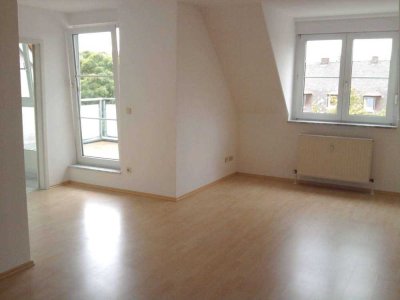 **Schöne 1,5-Zimmer-Dachgeschosswohnung**