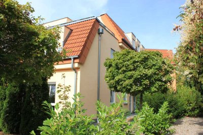 Ab 01.08.: Sonnige 1-Zi.-Wohnung mit Einbauküche - fußläufig zur Hochschule/ Goldschmiedeschule
