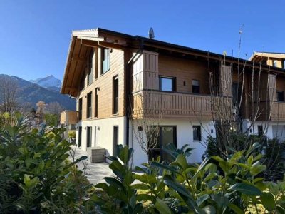 Garmisch-Partenkirchen:  bezugsfertige Neubauwohnung mit unglaublichem Panoramablick und 2 Balkonen