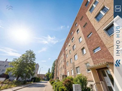 ++ Leerwerdende 3-Raum-Wohnung mit schönem sonnigen West-Balkon zum selbst einziehen ++