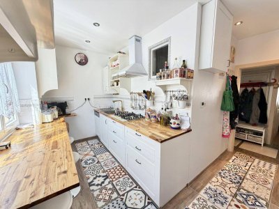 C H A R M A N T E Wohnung im 17.Bezirk - 3 Zimmer - ca. 72m² WNFL - Fußbodenheizung - KFZ Stellplatz - Küche - Keller