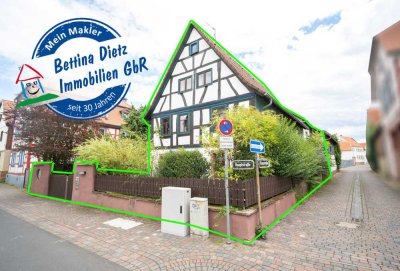 DIETZ: REDUZIERT! Charmantes 2-3 Familienhaus mit viel Platz in Münster/Altheim - Einzelkulturdenkma