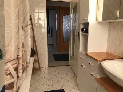 Nachmieter für Helle 2-Zimmer-Wohnung im 2. OG in Erfurt-Andreasvorstadt