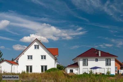 Doppelhaushälfte nebst Garage in ruhiger Wohnlage