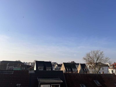 Altbremerhaus mit Potential im Viertel (Provisionsfrei)
