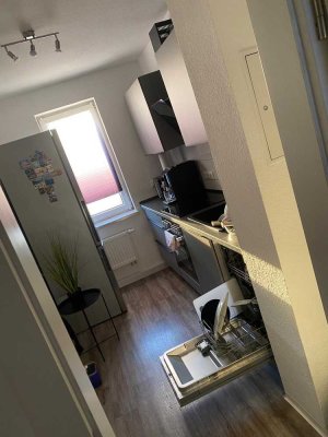 Ich suche einen Nachmieterin für meine gemütliche Dreiraumwohnung in Kahla