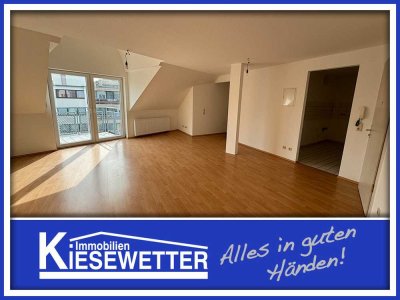 Barrierefreie Dachgeschosswohnung mit Nähe zum Hauptbahnhof - Sofort bezugsfrei!