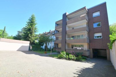 Attraktive Eigentumswohnung mit gr. Loggia und Garage!
