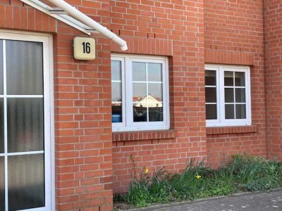 Schöne 2-Zimmer-Terrassenwohnung mit gehobener Innenausstattung in Güstrow