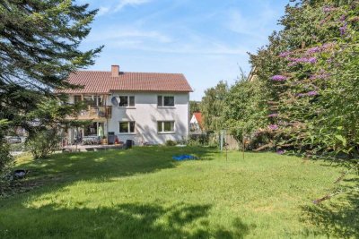 Mehrfamilienhaus mit 3 Einheiten und großem Gartengrundstück