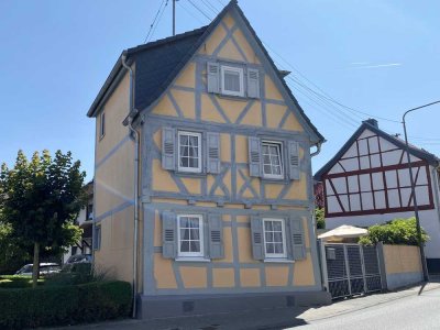 60437 FFM: Ökologisches Wohnen im Fachwerkhaus für Individualisten - Greifen Sie zu! � 385 T€ VB!