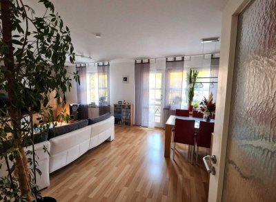 Großzügige & gepflegte 4-Zimmer-Wohnung mit Balkon in ruhiger Lage von Wetter