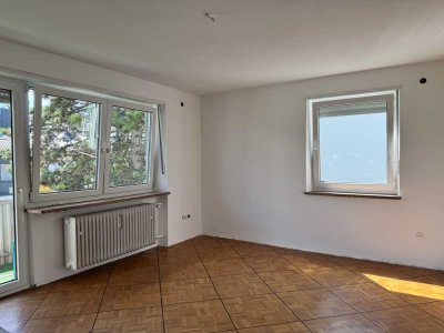 3-Zimmer-Wohnung mit Balkon und Badewanne