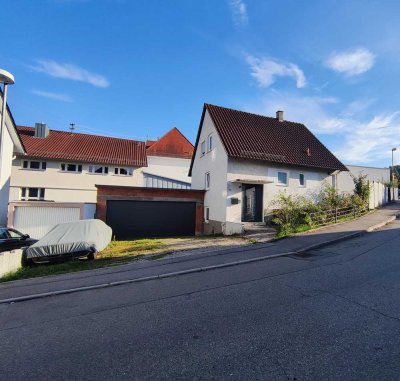 Bieterverfahren Merklingen - freistehendes Einfamilienhaus mit schönem Garten und Doppelgarage