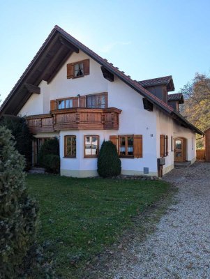 Sehr schöne 4 Zimmer Wohnungn in Giggenhausen