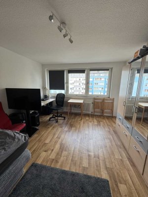 Helle 1 Zimmer Wohnung in zentraler Lage