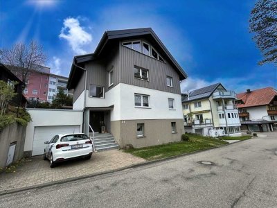 Wohlfühlen im Grünen – Charmante Mietwohnung mit Garten und Kamin in Schönwald!