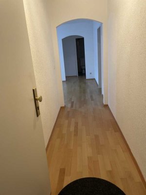 Attraktive helle 3-Zimmer Wohnung in zentraler Lage von Karlsruhe
