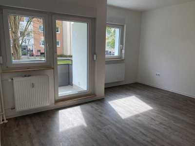 Renovierte 2,5-Zimmer-Wohnung mit Balkon