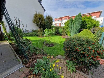 Ansprechende 2,5-Zimmer Wohnung mit Gartennutzung