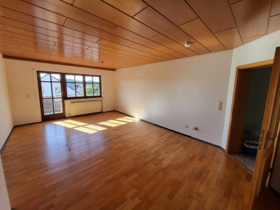 3-Zimmer Wohnung mit Balkon und Tiefgarage