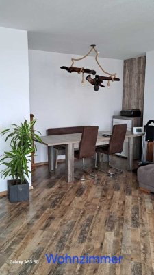 Dingelstädt: Helle Wohnung in gepflegtem Mehrfamilienhaus!