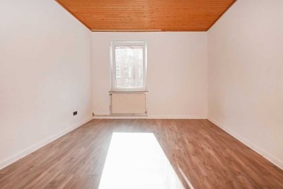 4-Zimmer-Wohnung mit Balkon – Wohnen in zentraler Lage von Hannover!