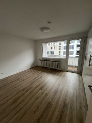 Helle 3-Zimmer Wohnung mit Balkon in Düsseldorf-Pempelfort