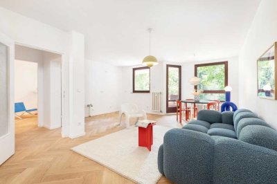 Charlottenburg, direkt am Ufer: 2-Zimmer, Süd-Balkon, Fahrstuhl, E-Effizienz A, Erstbezug nach Renov
