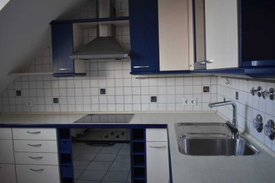 Helle 2,5-Zimmer Maisonette-Wohnung mit Balkon in Altötting